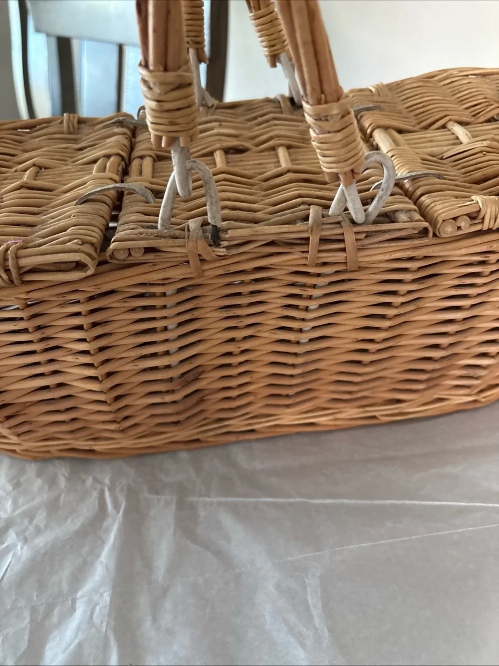 Gorgeous Vintage Oblong 15” Long WICKER Double Lidded Picnic Basket Awesome